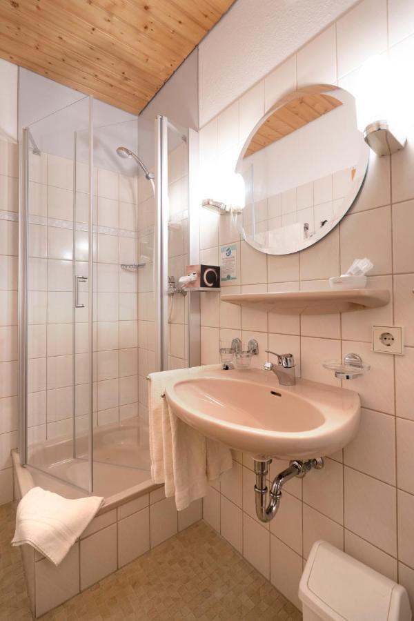 Landgasthof Roessle Uehlingen-Birkendorf Ngoại thất bức ảnh